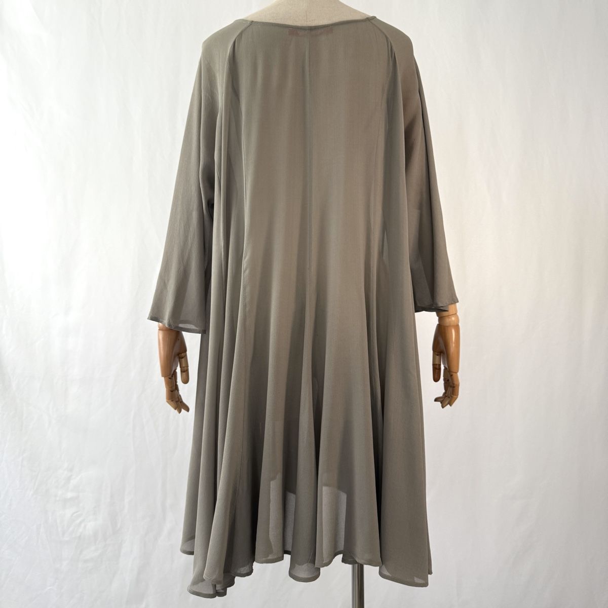 Kleider: PRIVATSACHEN Silk Dress – Neu (gemäss Beschreibung) aus Emmen von Avviivva_Com2023 4