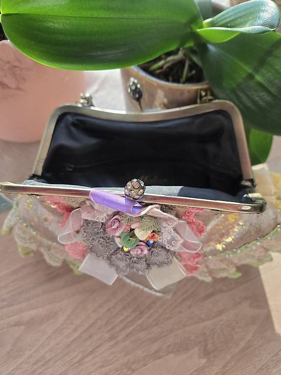 Taschen für Damen: Pochette – Gebraucht aus Hochwald von Susi036 1