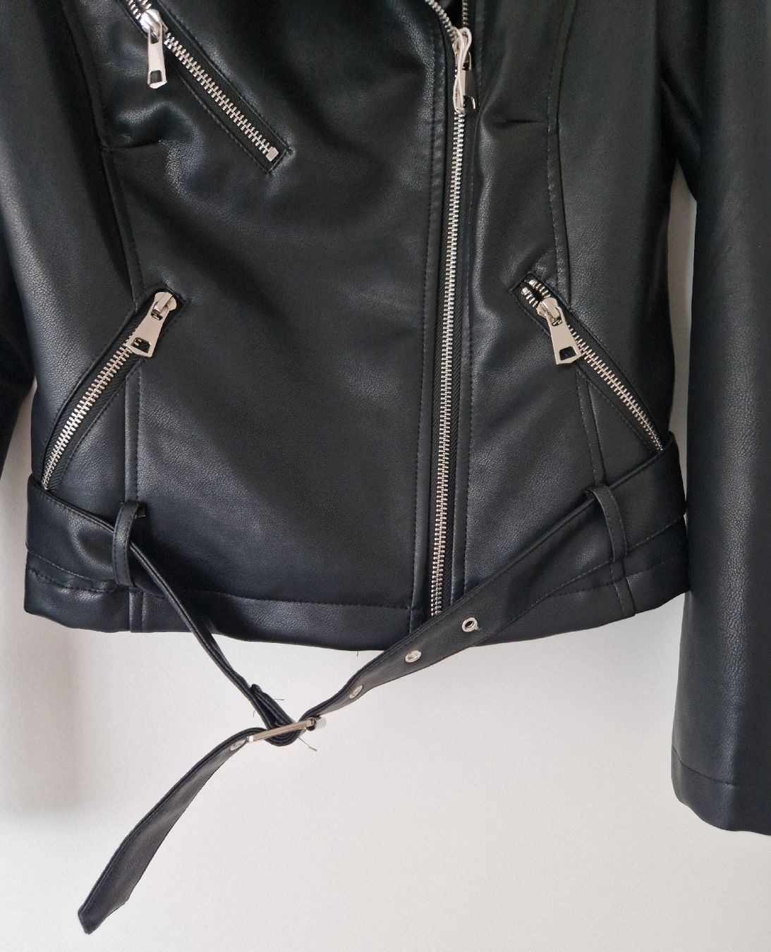 Giacche: VESTE EN SIMIL CUIR – Nuovo e nell'imballaggio originale da Camorino venduto da JPHANDMADE1 2