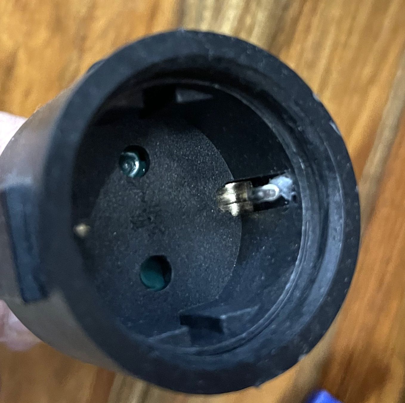 Tutti pezzi di ricambio auto: Adapterleitung Schuko/16A-6H - 200 - 250V – Nuovo (secondo la descrizione) da Oftringen venduto da Vucki 1