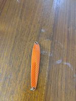Cuillère Swiss Pearl  modèle orange texturé