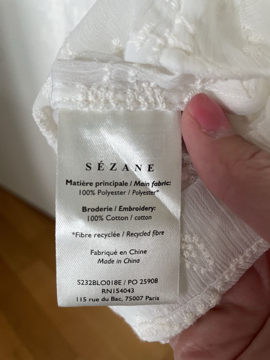 Sezane Top: Top Sézane blanc brodé taille taille 36  – Nuovo (secondo la descrizione) da Zug venduto da MWestK 2