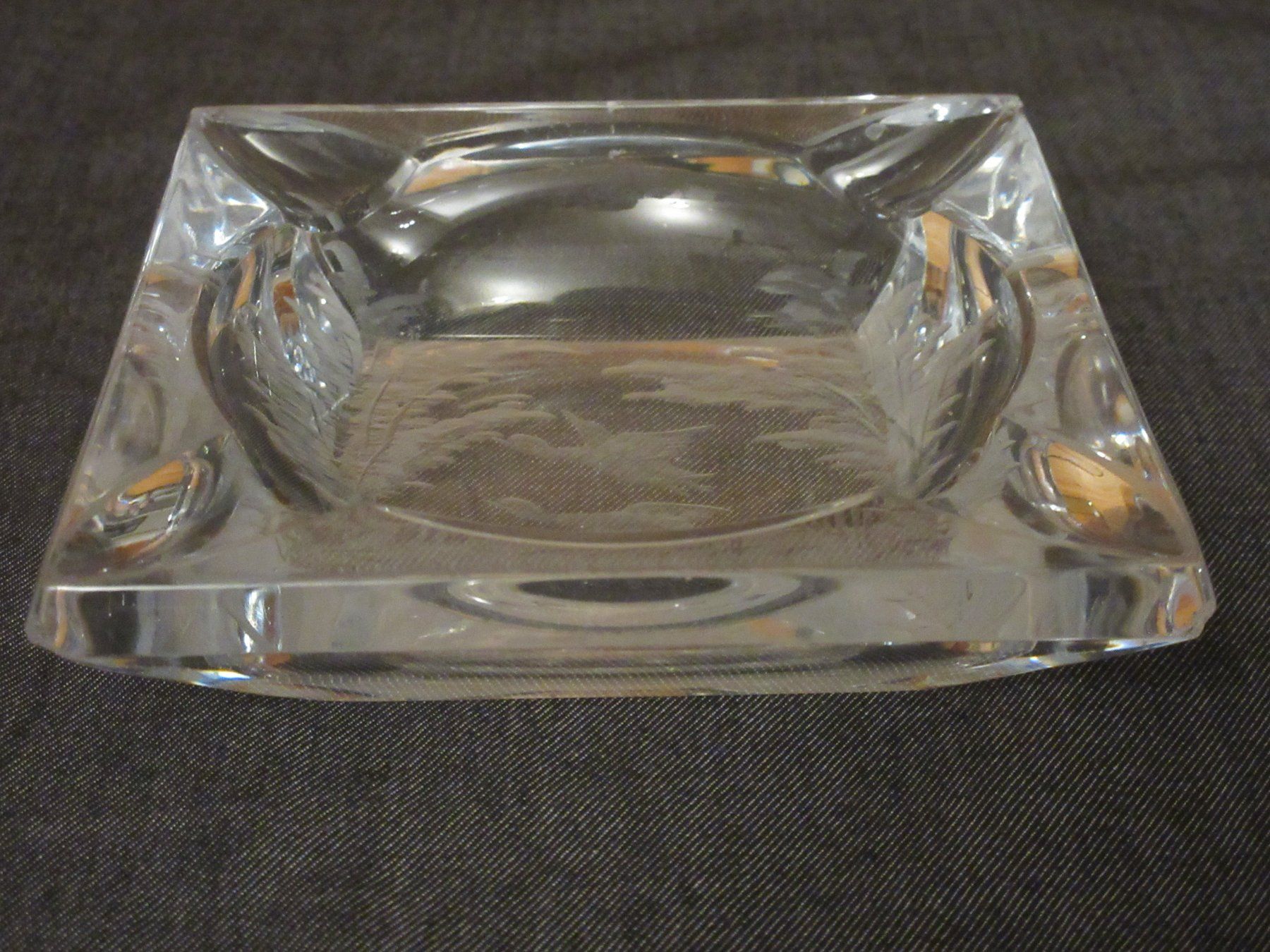 Aschenbecher: Aschenbecher aus Glas – Gebraucht aus Kaisten von renault015
