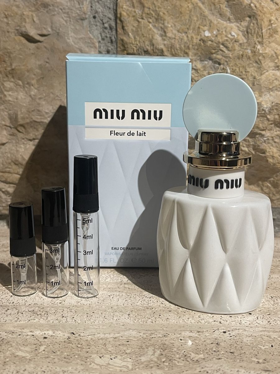 Miu Miu Parfums & Eau de Toilette: Miu Miu - Fleur de Lait, 2ml Abfüllung – Neuf (Voir description) à Oberdorf BL par Fiomina1