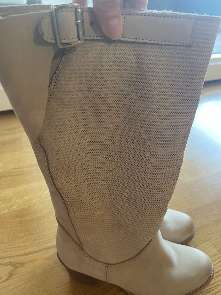 Scarpe da donna: Vera Gomma Lederstiefel beige Gr. 37 – Usato da Rüschlikon venduto da leo_mwz2 5