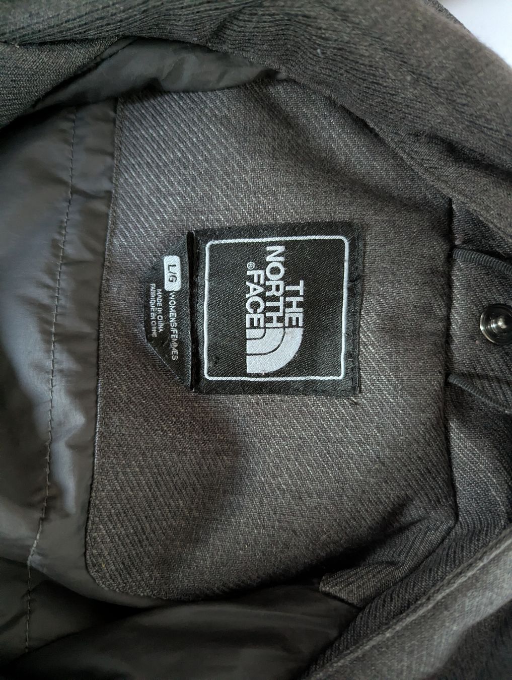 North Face Cappotti: manteau gris The North face L – Usato da Montreux venduto da dem_gyt9 4