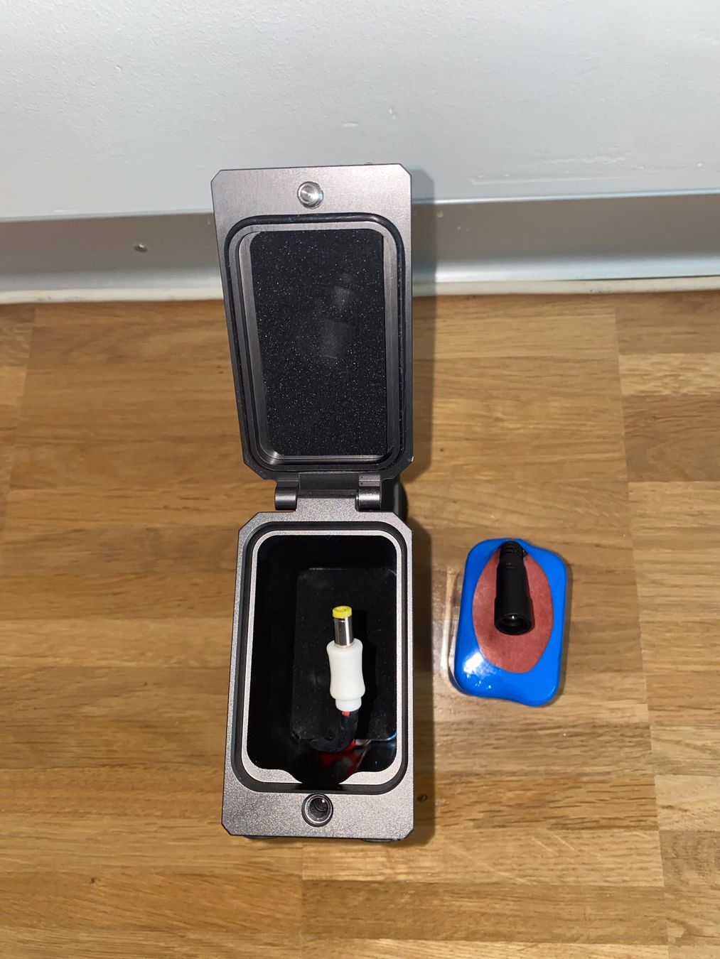 Klarus Lampes: Klarus RS80 - Suchscheinwerfer (LED), Flashlight – D'occasion à Rotkreuz par mia_dc2r 6