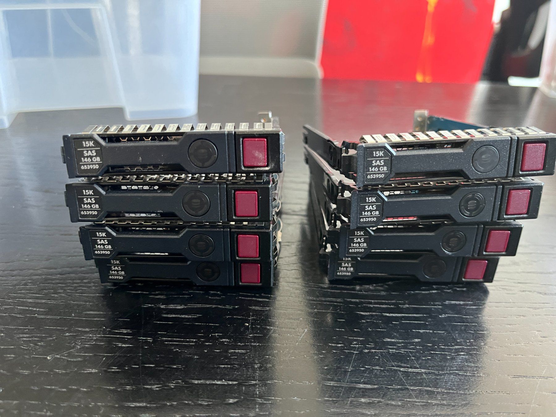 Hewlett Packard Server: HPE 2.5" Festplattenrahmen Disk Tray 8 Stück – Usato da Bettwil venduto da man_kys8