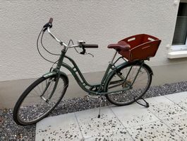 Damen City Velo grün mit Korb