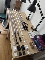7x Philips Hue Play Gradient Tube Weiss und Schwarz
