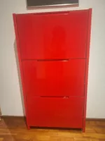 Schuh-Kipper in leuchtend rot - schöner Zustand