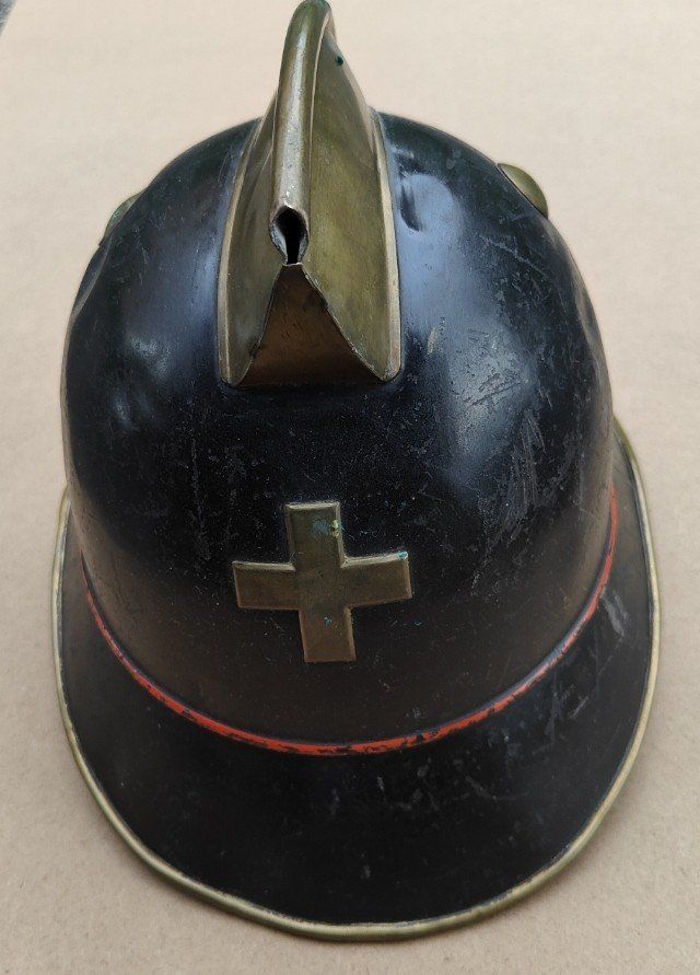 Pompiers: Antiker Feuerwehrhelm – D'occasion à Sigriswil par Ricola1977