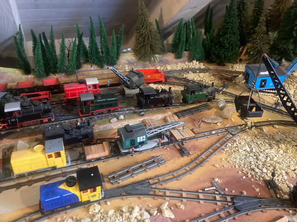 Biller Bahn Modelleisenbahnen: Billerbahnanlage – Gebraucht aus Rotkreuz von uszn 3