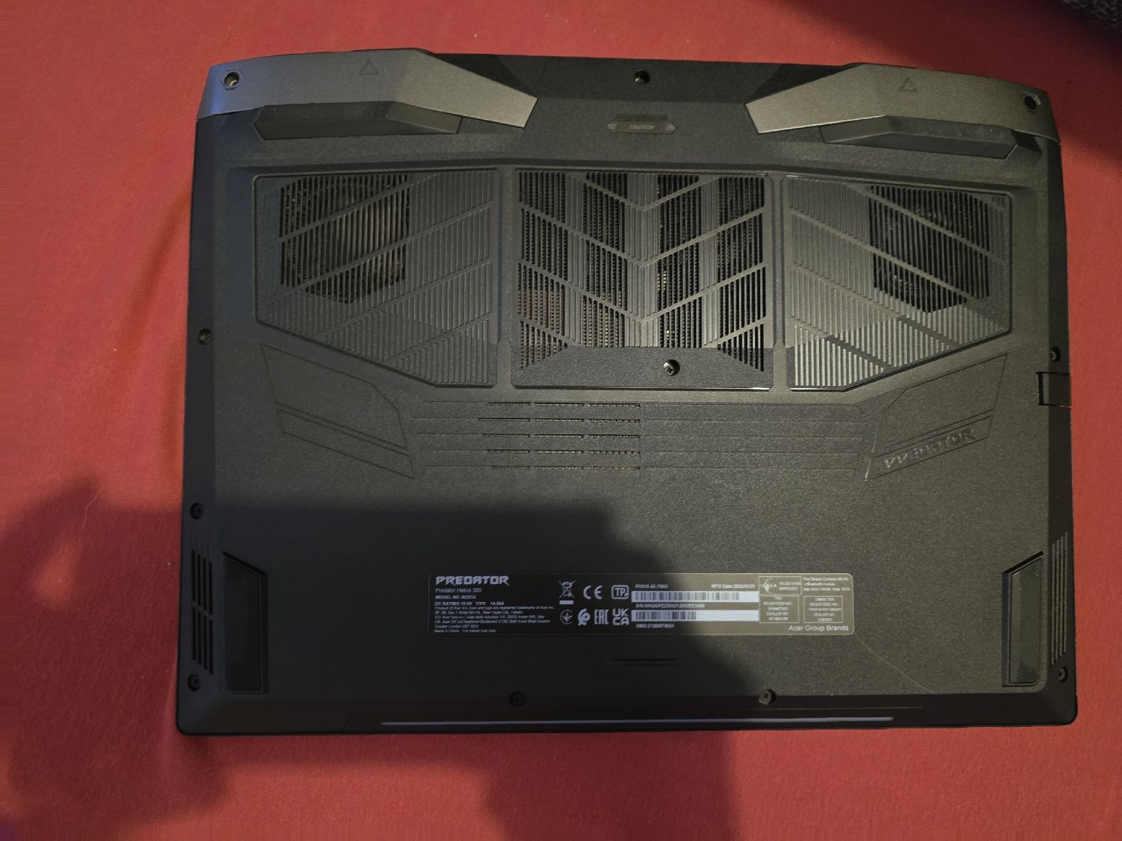 Acer Portables: predator helios 300 – D'occasion à Bronschhofen par ghostman55 1