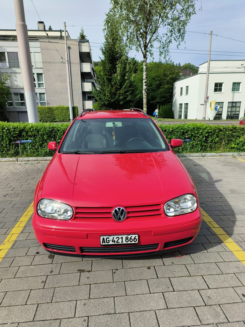 VW Automobili: VW Golf 4 1.9TDI Variant / 74kW/100PS – Usato da Zürich venduto da tra_tn67 1