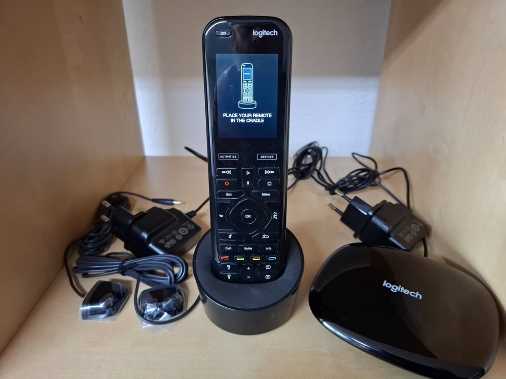 Télécommande universelle Harmony 650 de Logitech