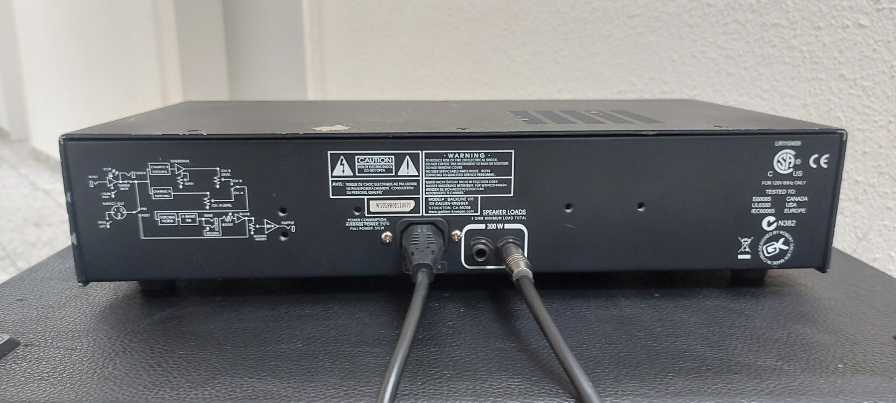 Amplificatori: Bass Amp Bundle GK Backline 600 head + Box kruger 115 BLX – Usato da Glattbrugg venduto da Swissmusik 6