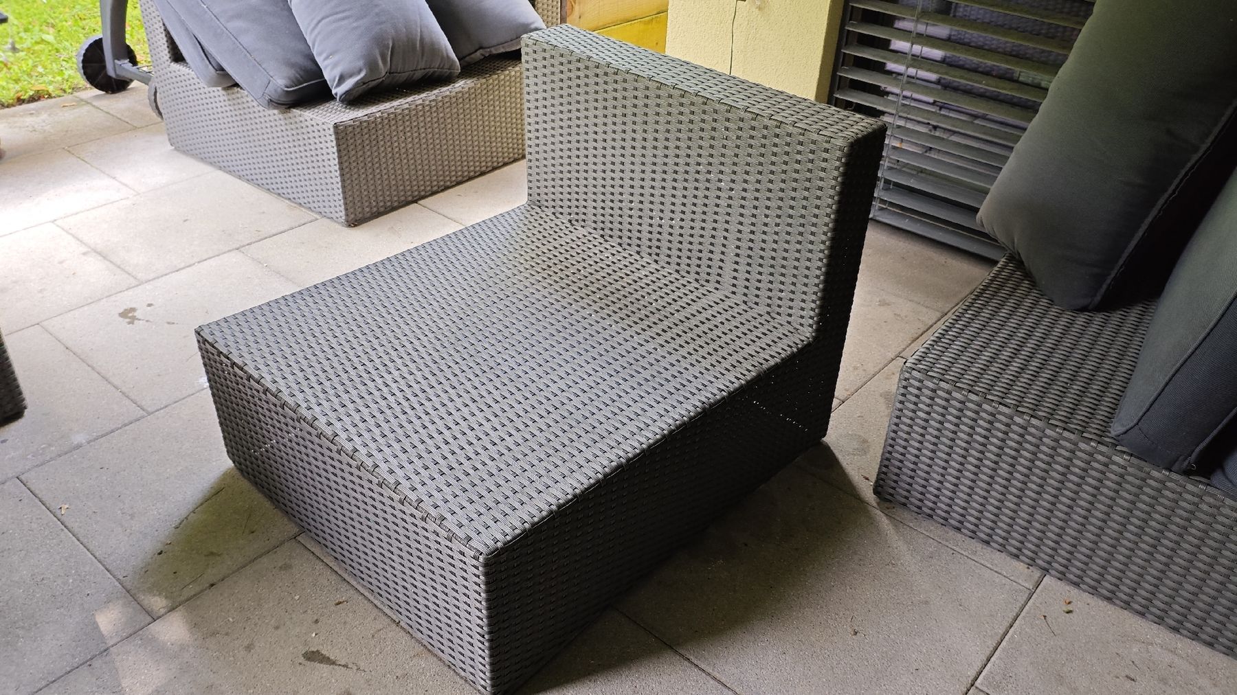 Sofas: SunFun weatherproof modular (5 pieces) lounge set – Gebraucht aus Zürich von lau_nmx8 1