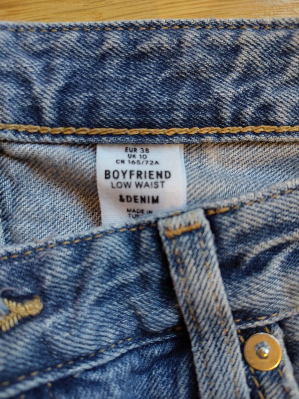H&M Jeans: Jeans – Usato da Bern venduto da Linii 3