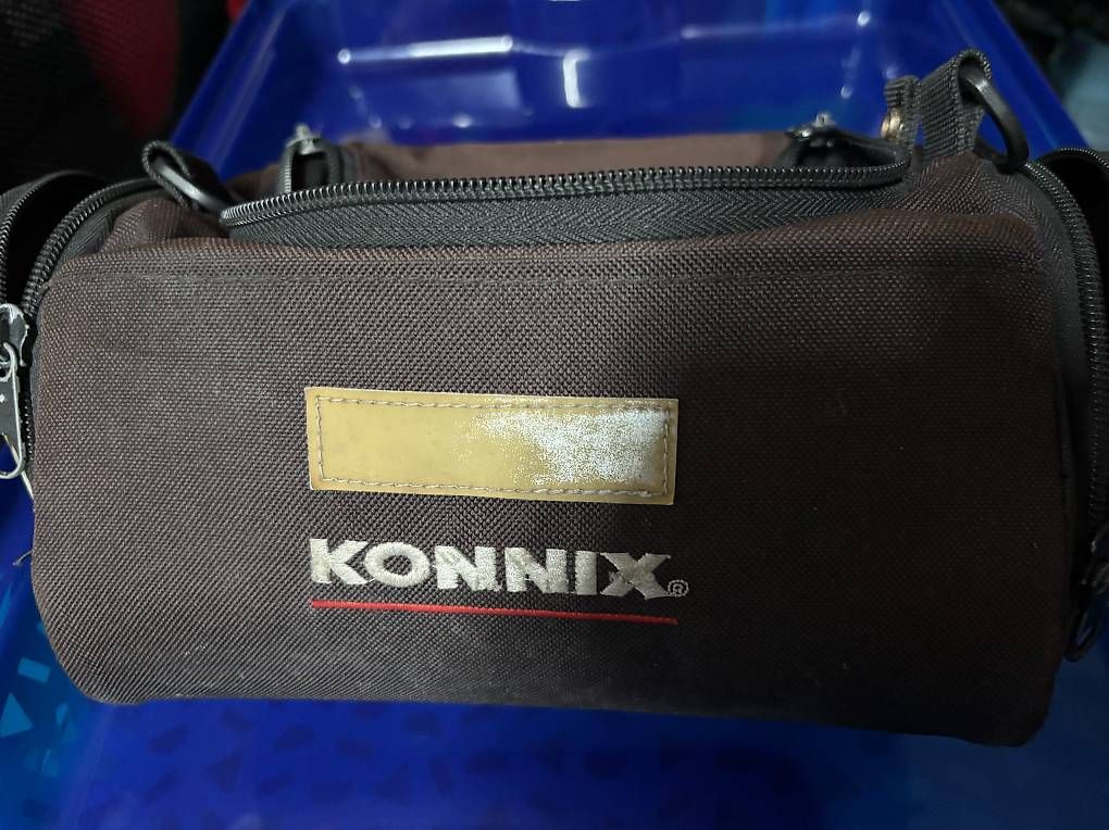 Pièces détachées: Lenkertaschenhalterung von Konnix. – D'occasion à Frauenkappelen par Rolerik 4