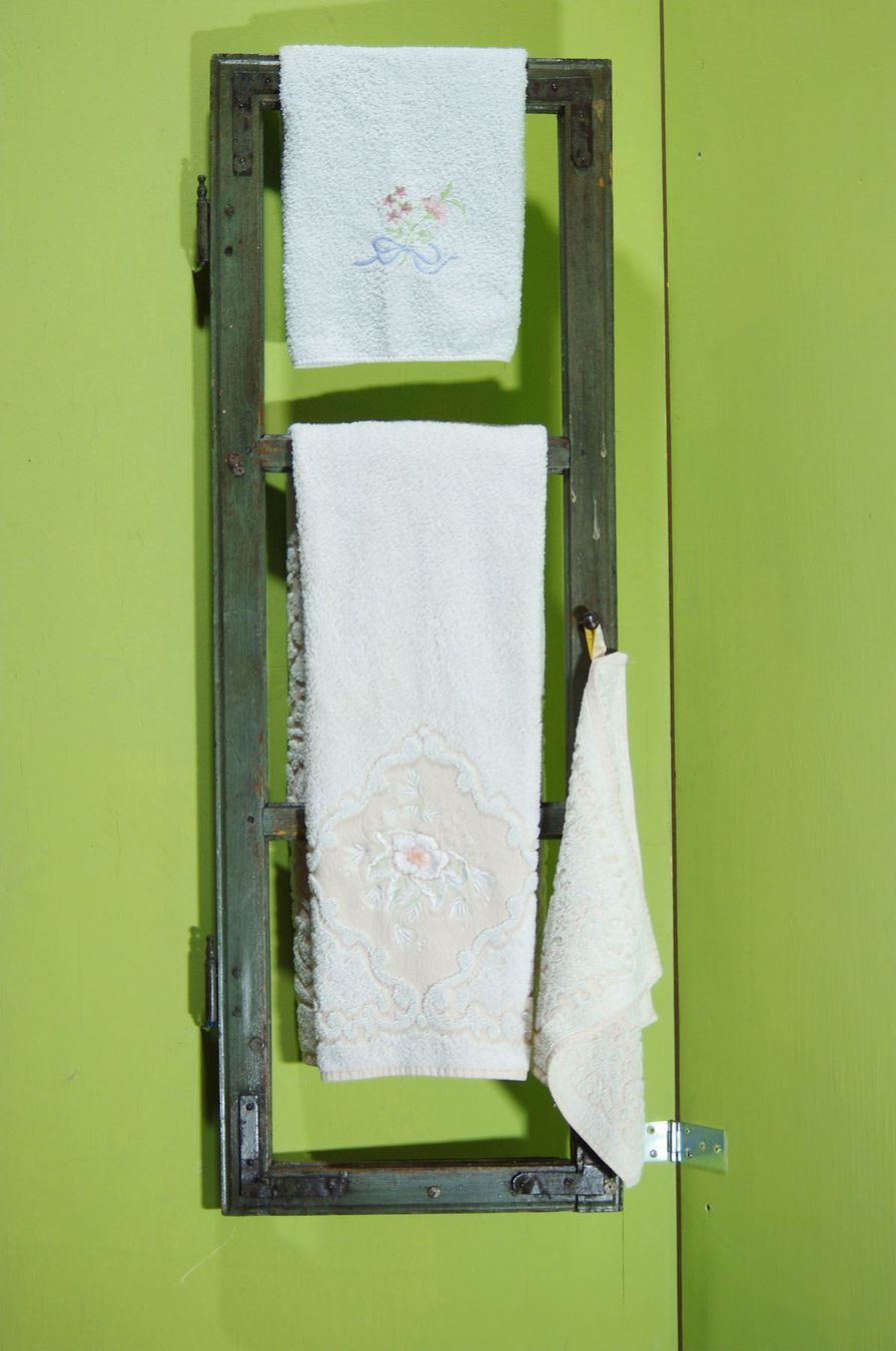 Portasciugamani: Upcycling Nostalgie Handtuchhalter – Usato da Meggen venduto da Trouvaillen 2