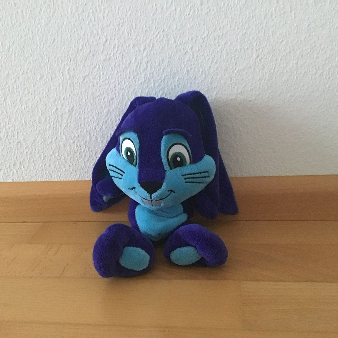 Migros Spielzeuge: 3 Plüschtier-Hasen - in Plüsch-Eier umwandelbar – Gebraucht aus Muttenz von Juvenile33 1