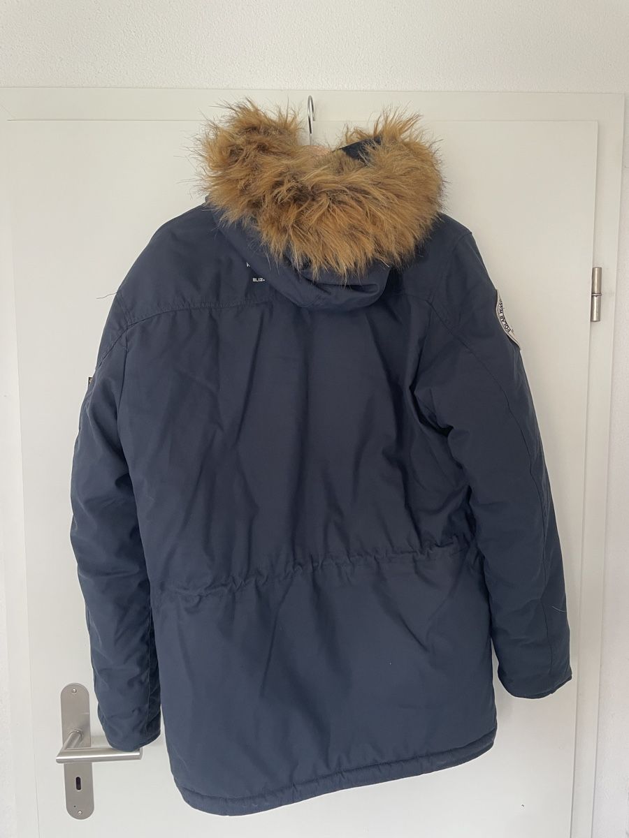 Alpha Industries Vestes: Herren Parka Alpha Industries Grösse M dunkelblau – D'occasion à Fahrwangen par jus_5lz7 1