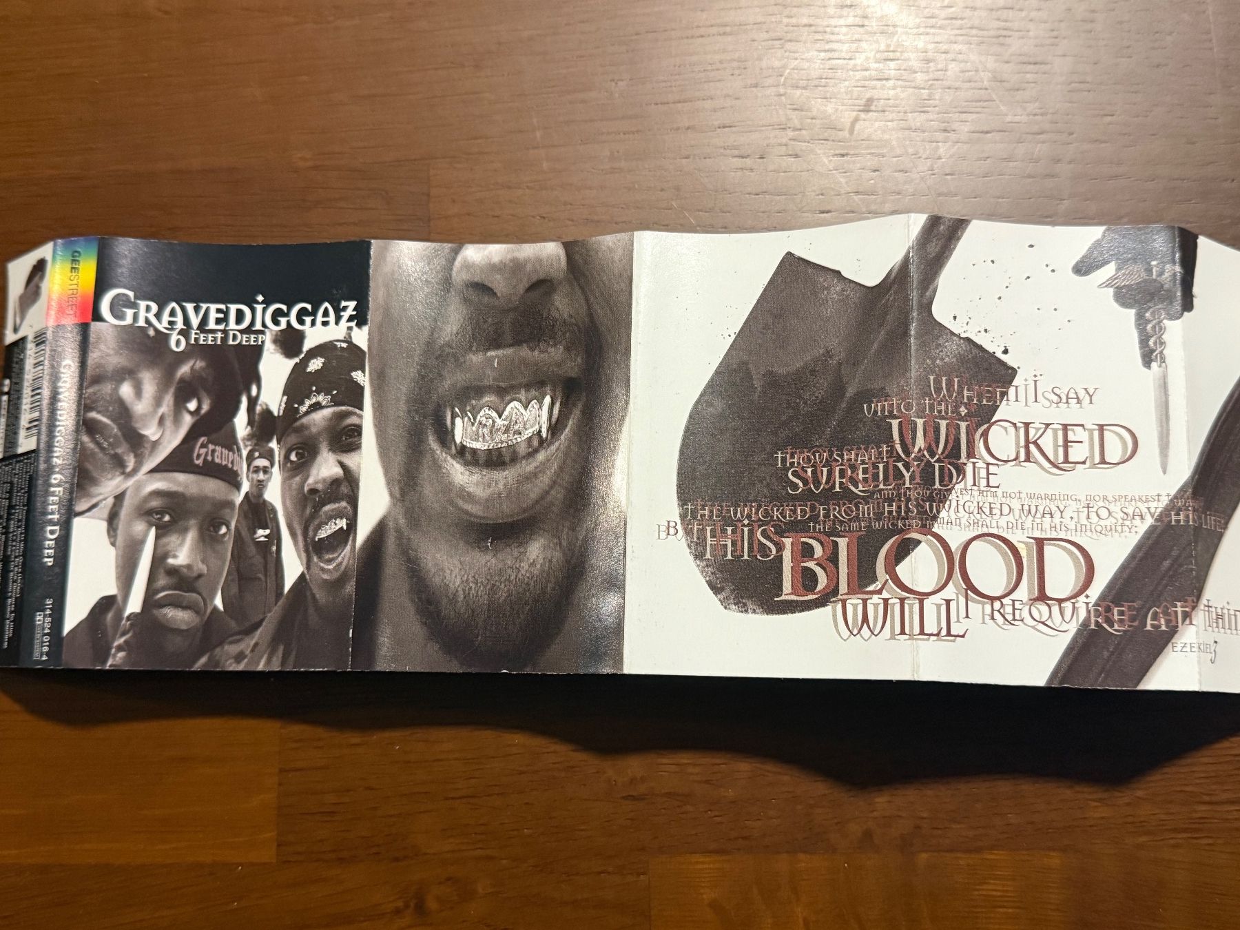 Kompaktkassetten: Gravediggaz - 6 Feet Deep / cassette MC – Gebraucht aus Delémont von cpop 2