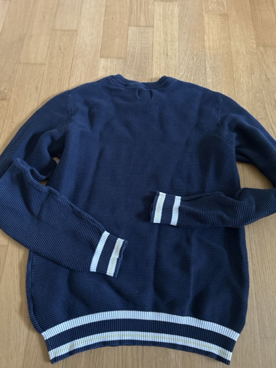 Pullover & Sweatshirts: Lyle &Scott Junior 14years – Gebraucht aus Adliswil von mollymoo 1