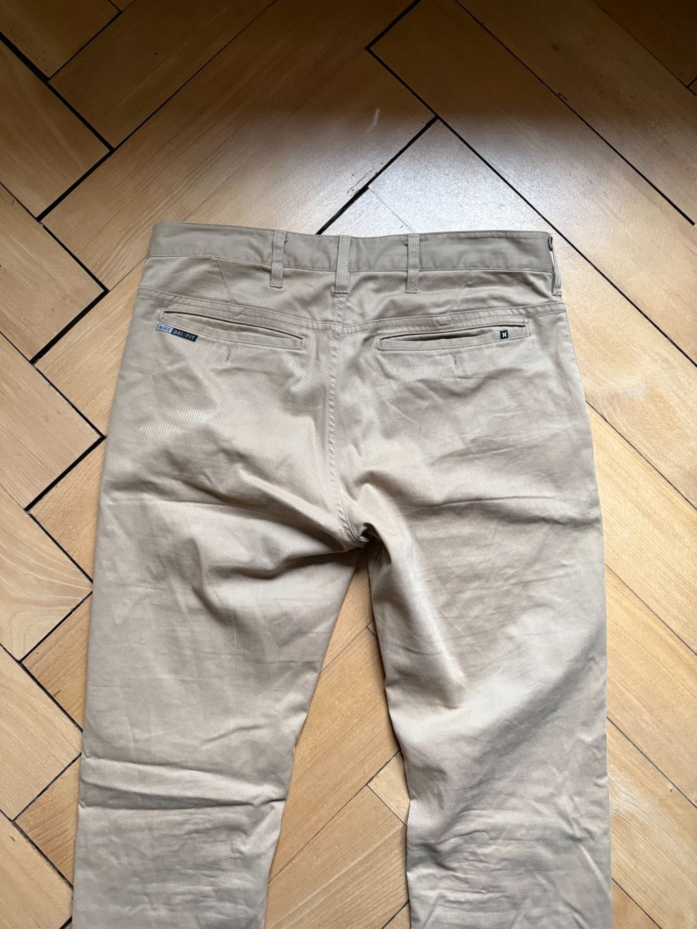 Pantaloni: HURLEY - Hose hellbraun sportlich 32 – Usato da Zürich venduto da Diazaio 3