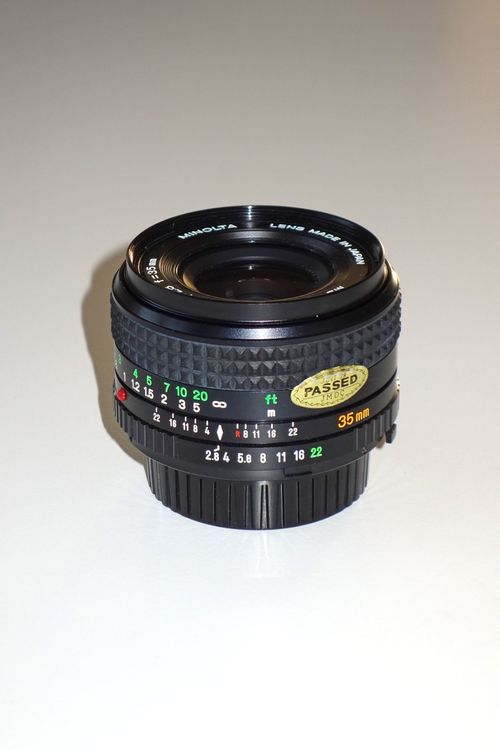 Cámara réflex analógica Minolta SRT 101 con objetivo Rokkor 55mm 1.7 de segunda mano