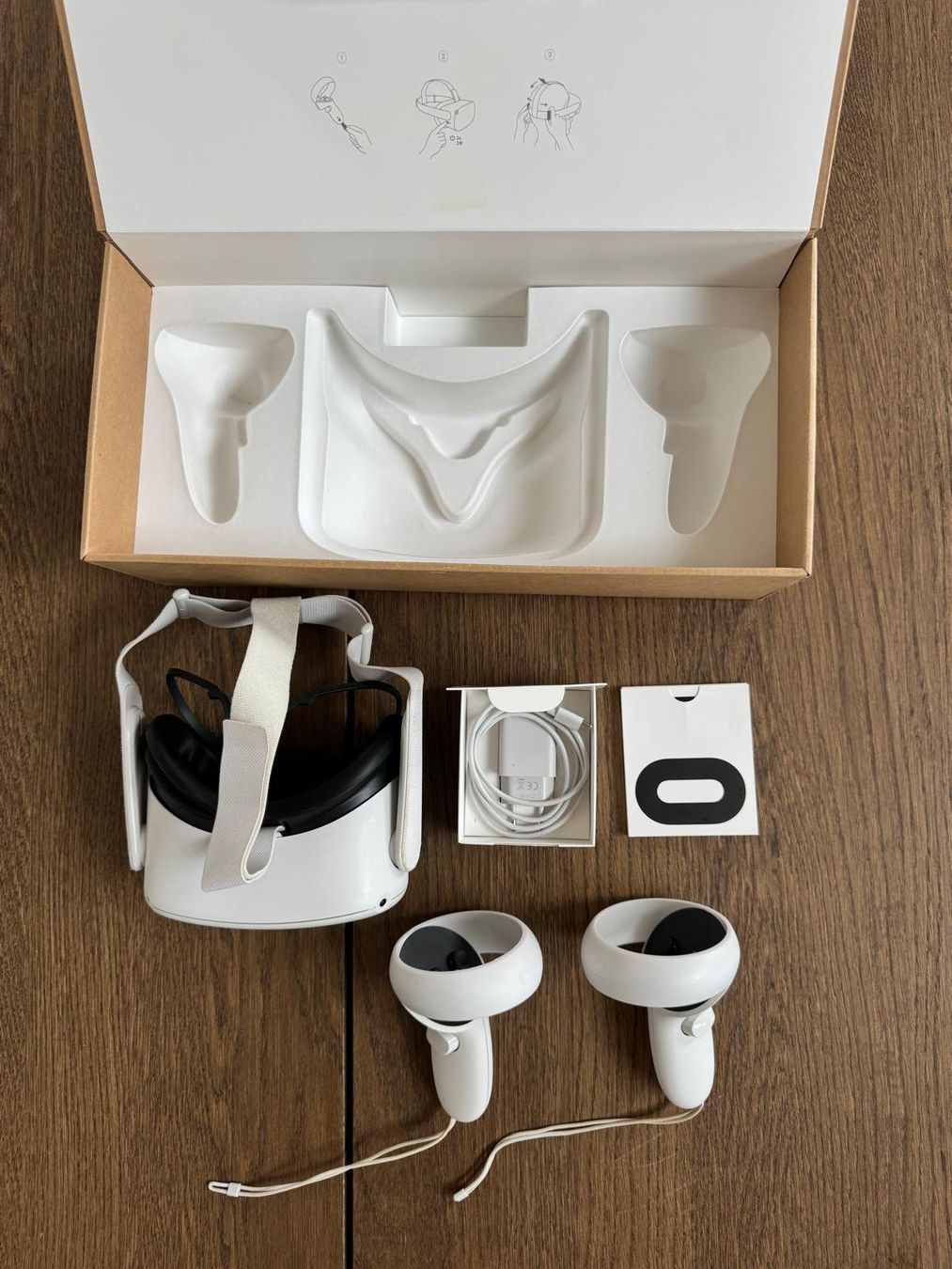 Meta Casco VR: Meta Quest 2, 256GB, VR Brille mit Controllern – Usato da Muttenz venduto da formel3000
