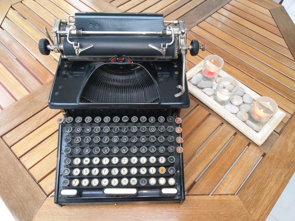 Machines à écrire - Toronto Typewriters