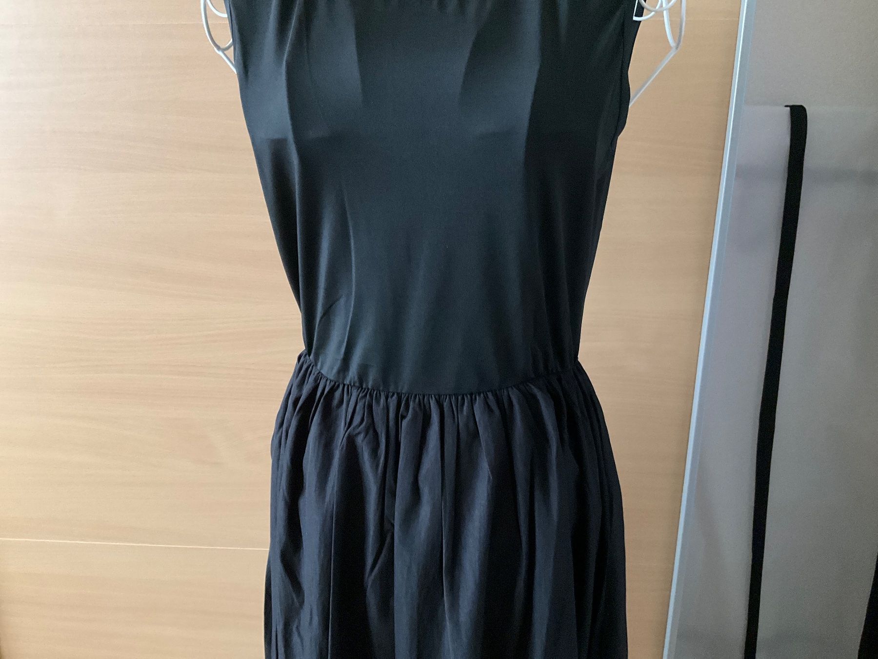Vestiti: Robe noire taille L neuve – Nuovo e nell'imballaggio originale da Murten venduto da Louis1954 2