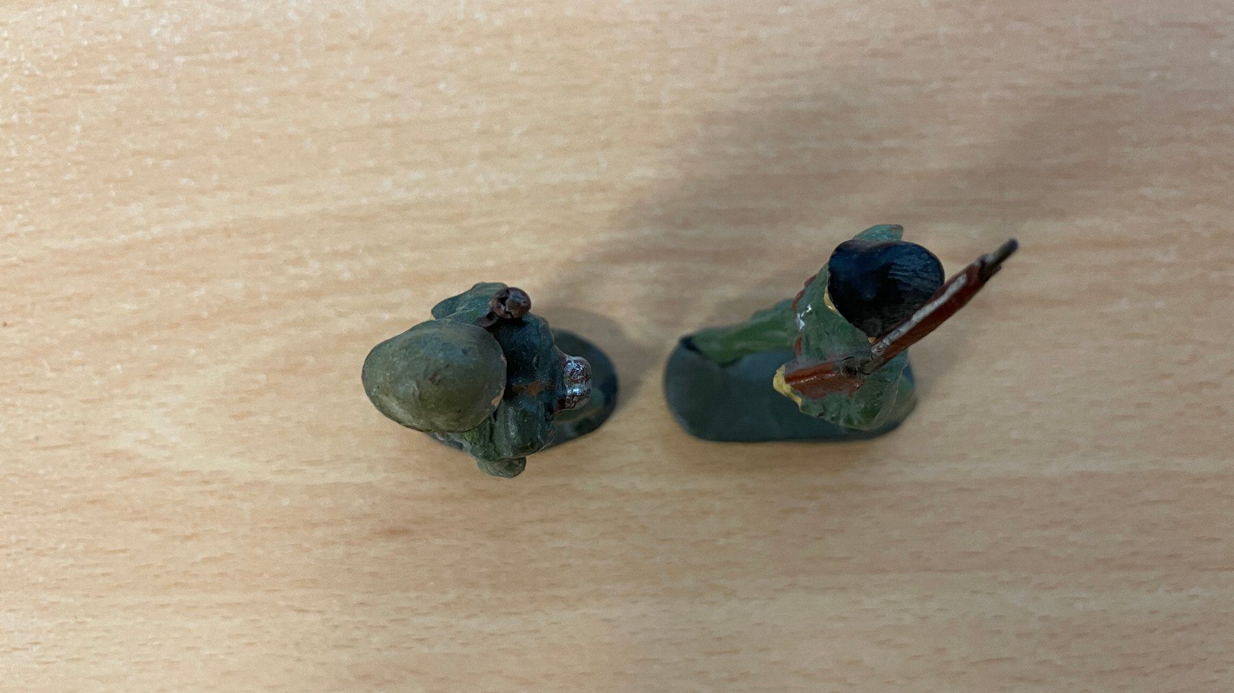 Figuren: Schweiz Armee - 2 Soldaten marschieren - Elastolin Figur – Gebraucht aus Glattfelden von cybermaxx 3