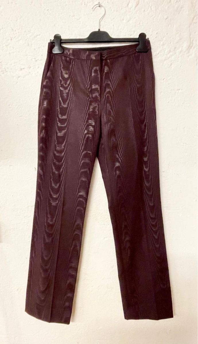 Pantaloni: Hose aubergine, Moiré, Grösse 36 – Nuovo (secondo la descrizione) da Zürich venduto da Peach_Store