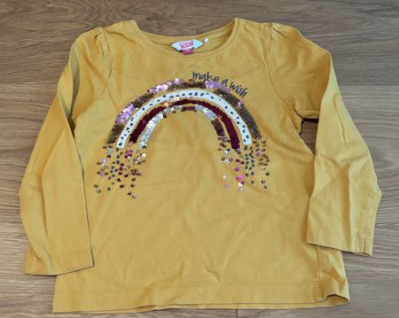 Mädchen Langarmshirt senfgelb mit Regenbogen Grösse 110