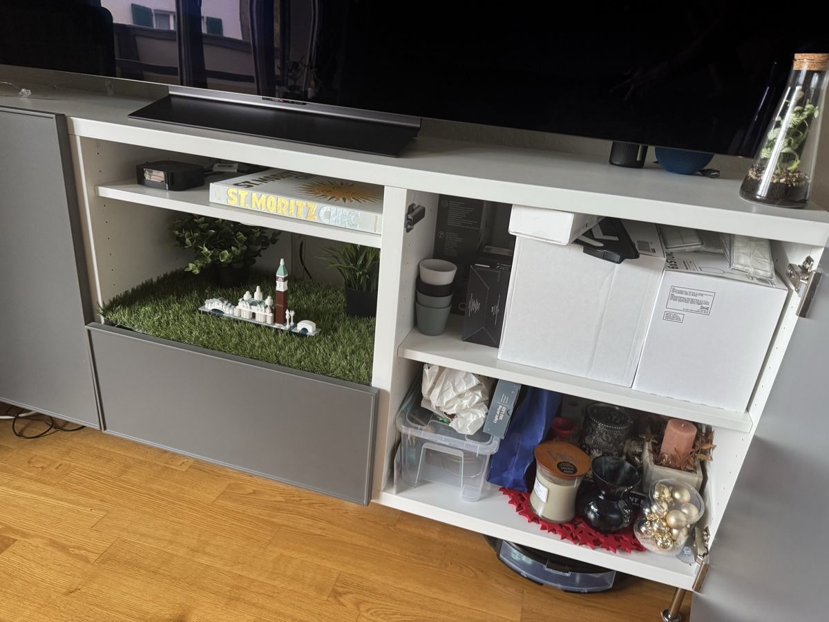 Ikea Mobili TV: Ikea besta Sideboard, Grau/Weiss – Usato da Horgen venduto da max_76w8 3