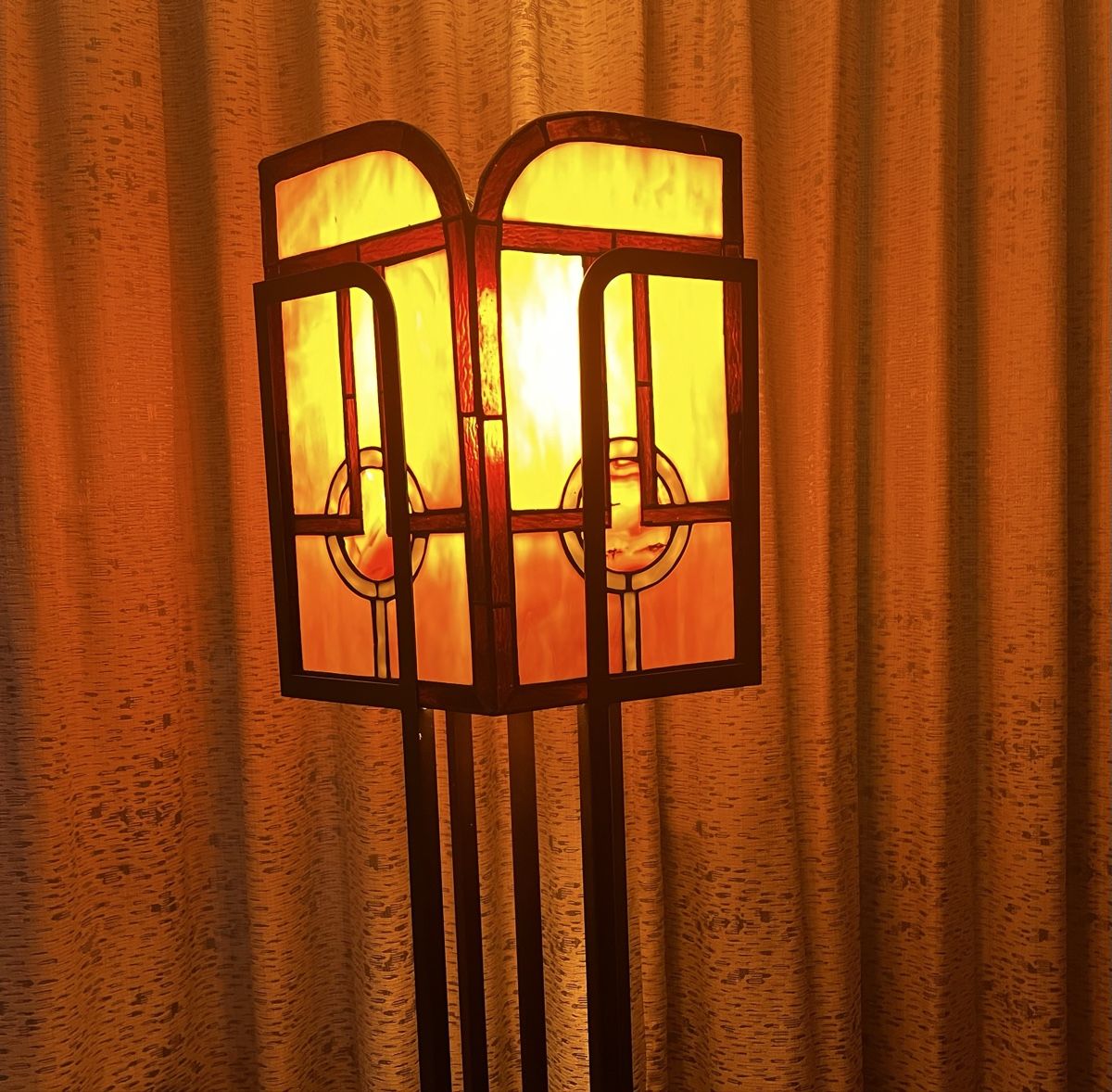 Lampade: Ständerlampe – Usato da Hünenberg See venduto da AmmBri 1