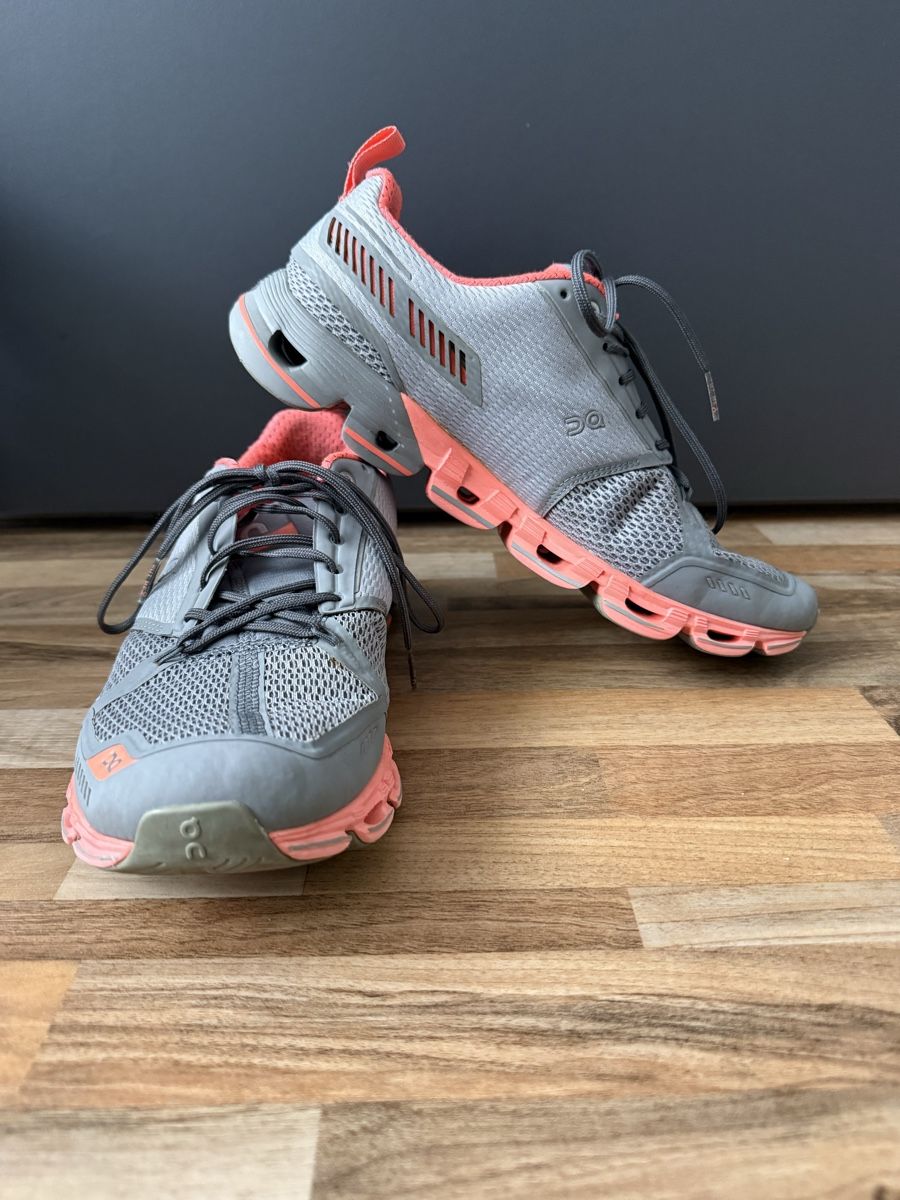 On Chaussures femmes: On Cloudflyer – D'occasion à Buchs AG par MiWeFe17
