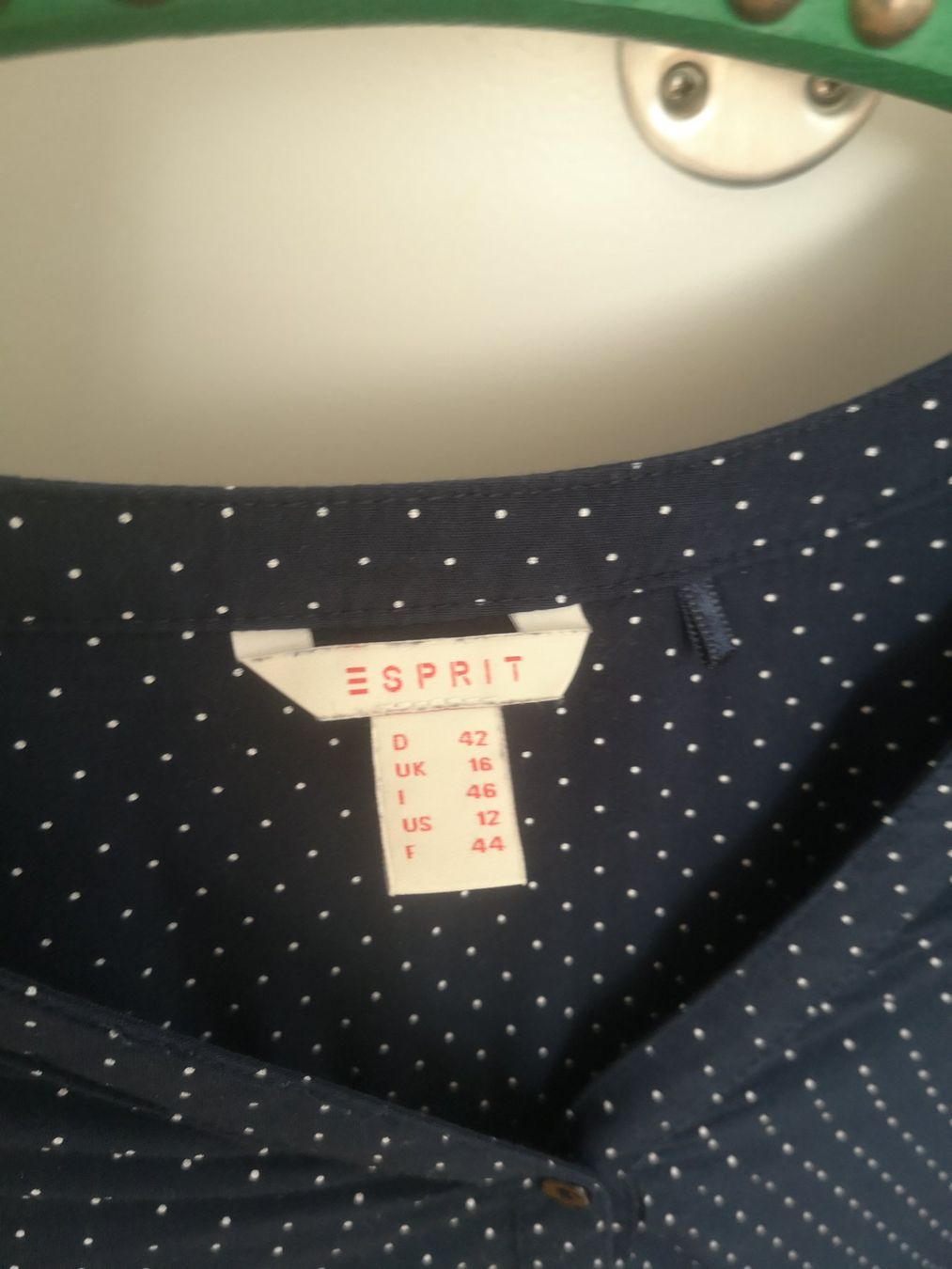 Esprit Chemisiers: Bluse Esprit – D'occasion à Sissach par sasocla 1