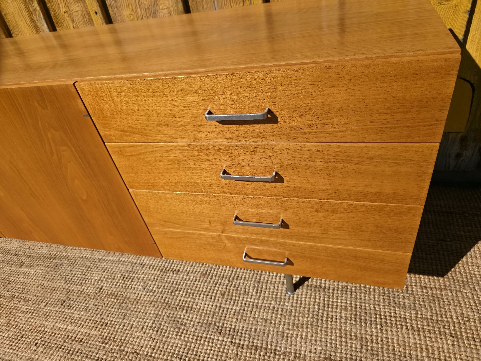 Credenze: Wohnhilfe Sideboard Entwurf Urs Rösch 1959 – Usato da Haslen AI venduto da Vintagelix 4
