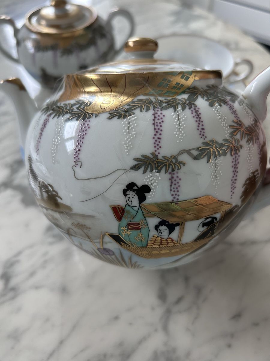 Teiere: Japanese porcelain tea set – Usato da Biel/Bienne venduto da zit_v5yc