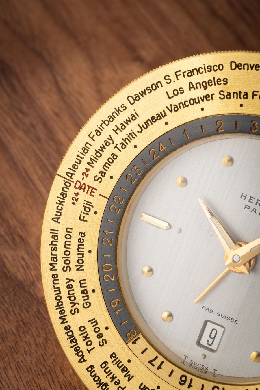 Hermès Orologi da terra & Orologi da parete: Very Rare - HERMÉS Paris - World Time Table Clock with Case – Usato da Zürich venduto da KE-Sales 4