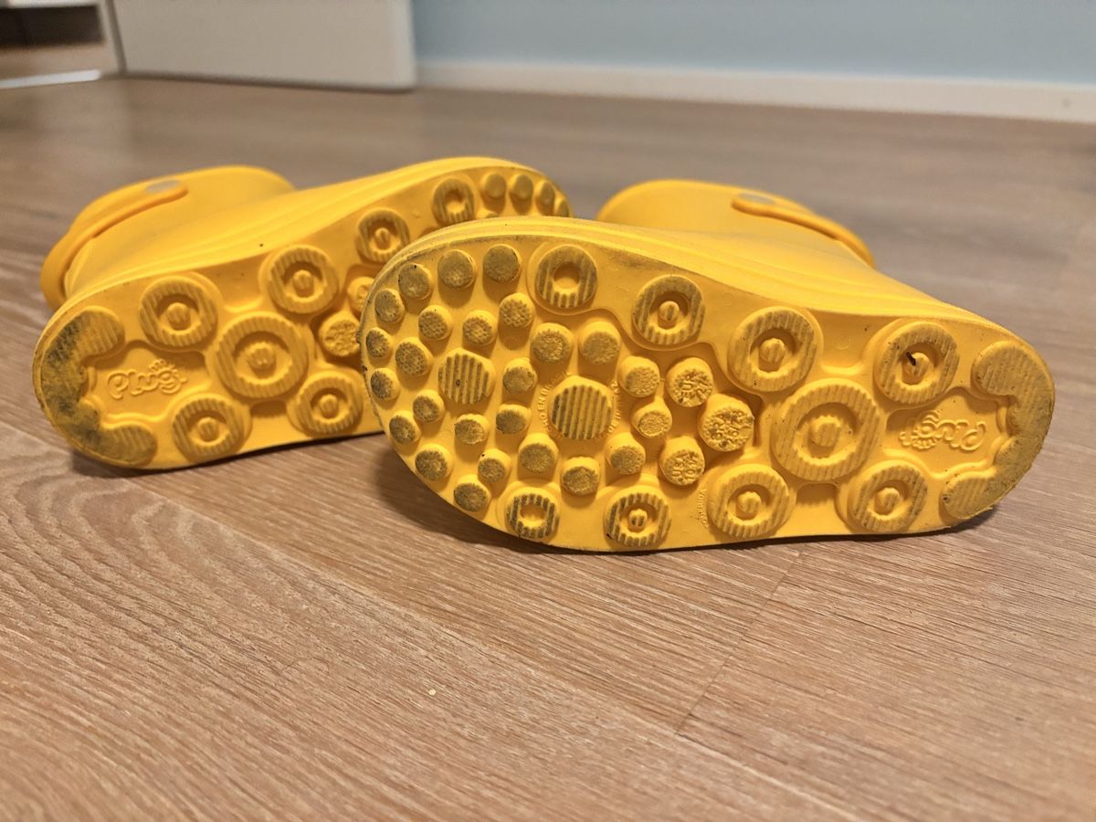 Scarpe per ragazzi: Gelbe Kinder Gummistiefel – Usato da Aesch BL venduto da Kliana 2