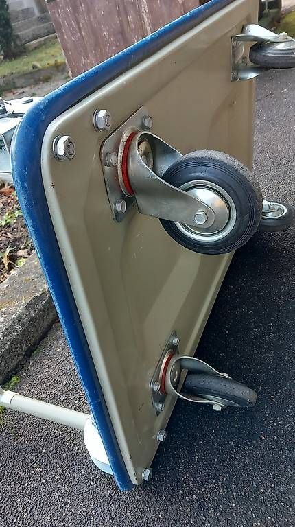 Carrelli di trasporto: Plattformwagen gross bis 300kg – Usato da Buus venduto da Leo7654 3