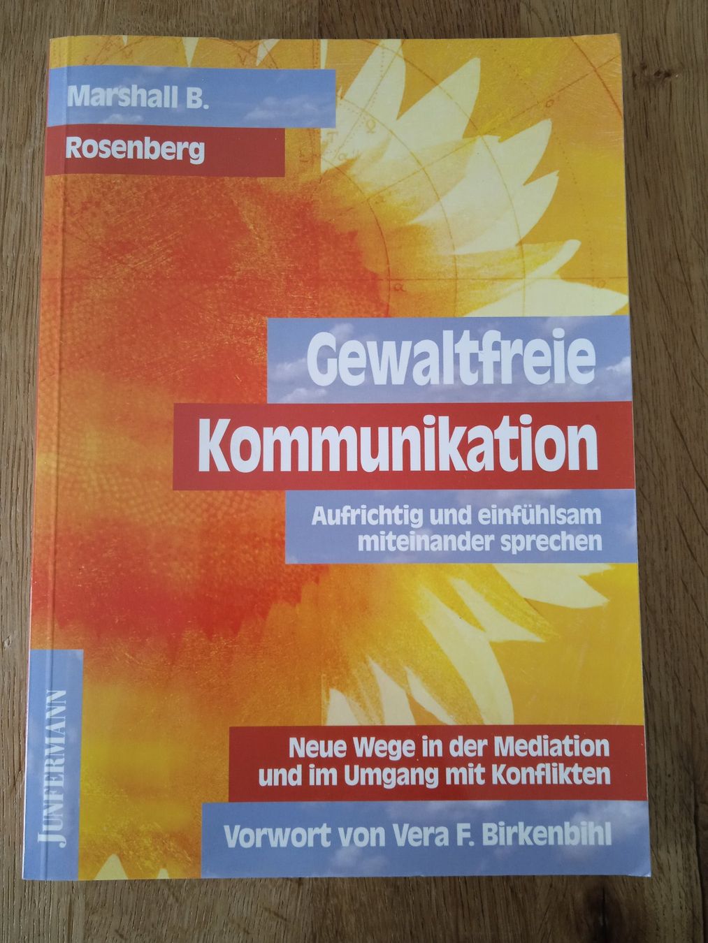 Bücher: Gewaltfreie Kommunikation von Dr.Marshall B.Rosenberg – Gebraucht aus Rothrist von MaSa82