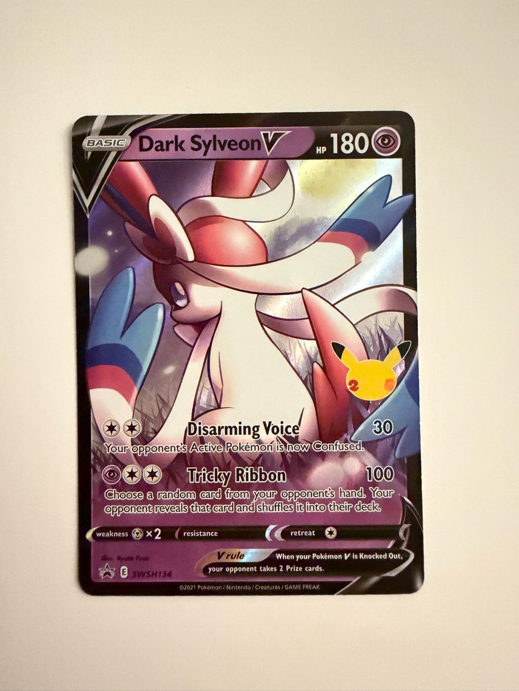 Pokémon Sammelbilder & Trading cards: Dark Sylveon V (Celebrations) – Gebraucht aus Biel/Bienne von SeeLoewe55