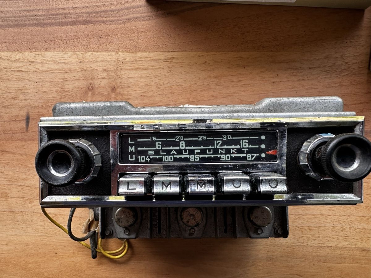 Blaupunkt Radio: Blaupunkt Köln TR DE LUXE – Usato da Starrkirch-Wil venduto da charlywatson 6