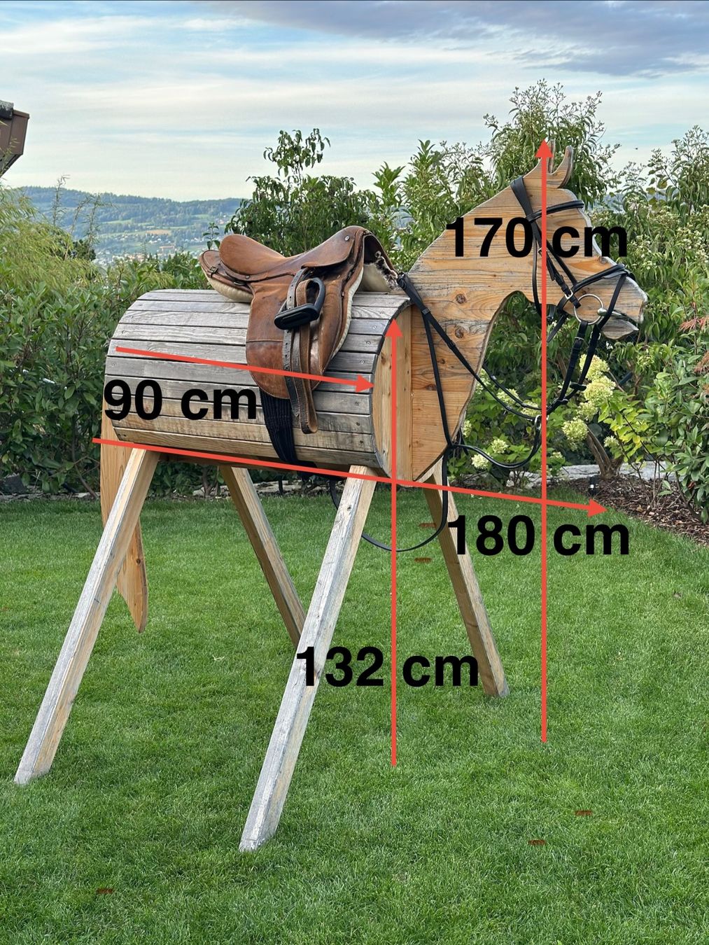 Giocattoli: Holzpferd, Spielpferd, Garten – Usato da Wädenswil venduto da sondi136 1